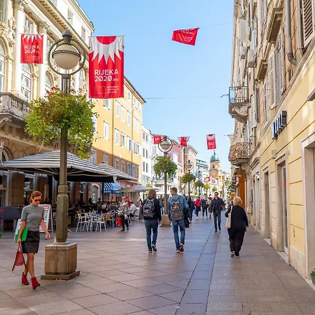 Luxury Center Fiume