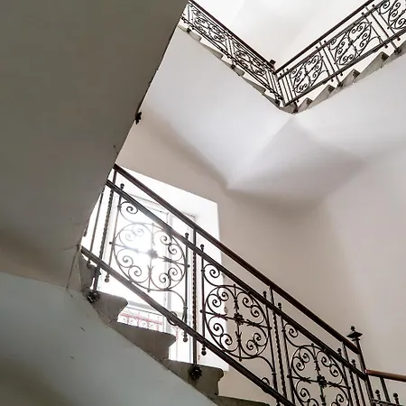 Luxury Center Apartment *